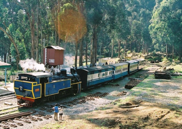 Bangalore to Ooty Tour Package – 3 Days 2 Nights
