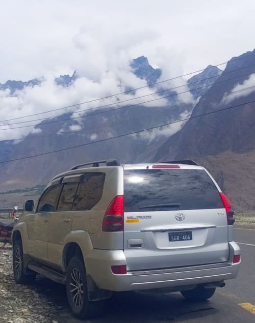 Land cruiser in Gilgit Baltistan