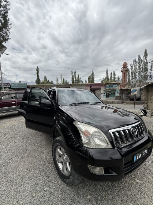 Gilgit Baltistan custom trips in Skardu, shigar,Kharmang,Gilgit,hunza,ghizer