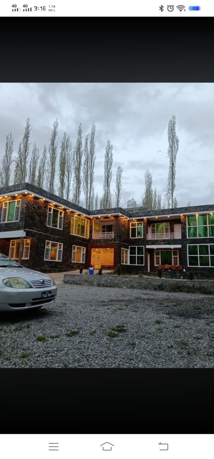 Luckey palace Hotel skardu photo 1