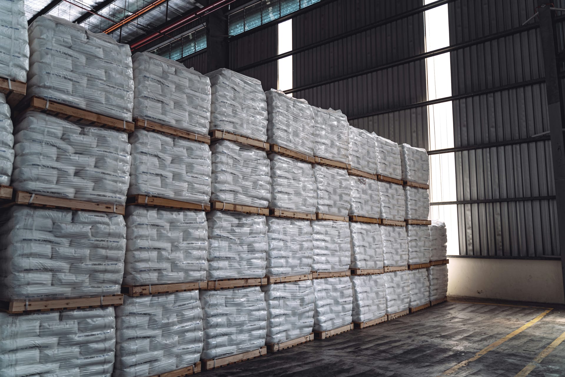 bulk items in warehouse
