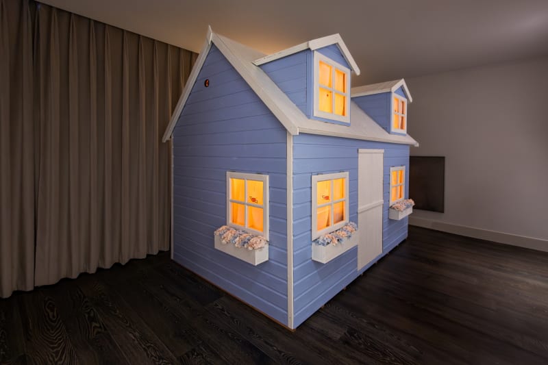 Install view of Milk Teeth, Wildfire (2025) by Amélie Mckee and Melle Nieling.