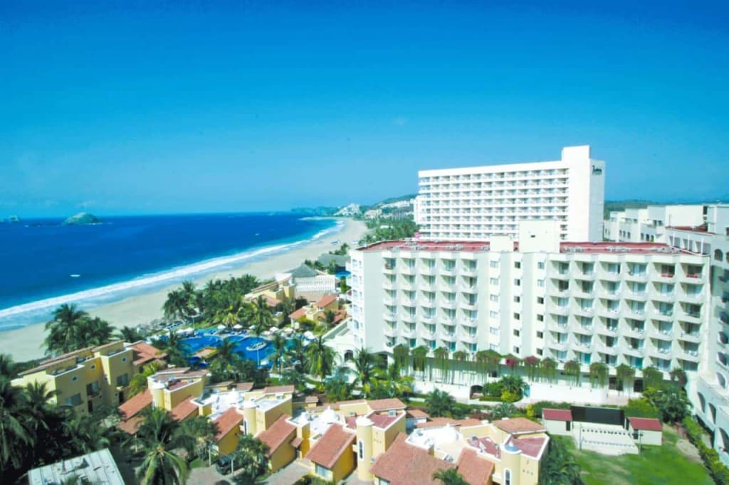 tesoro resort
