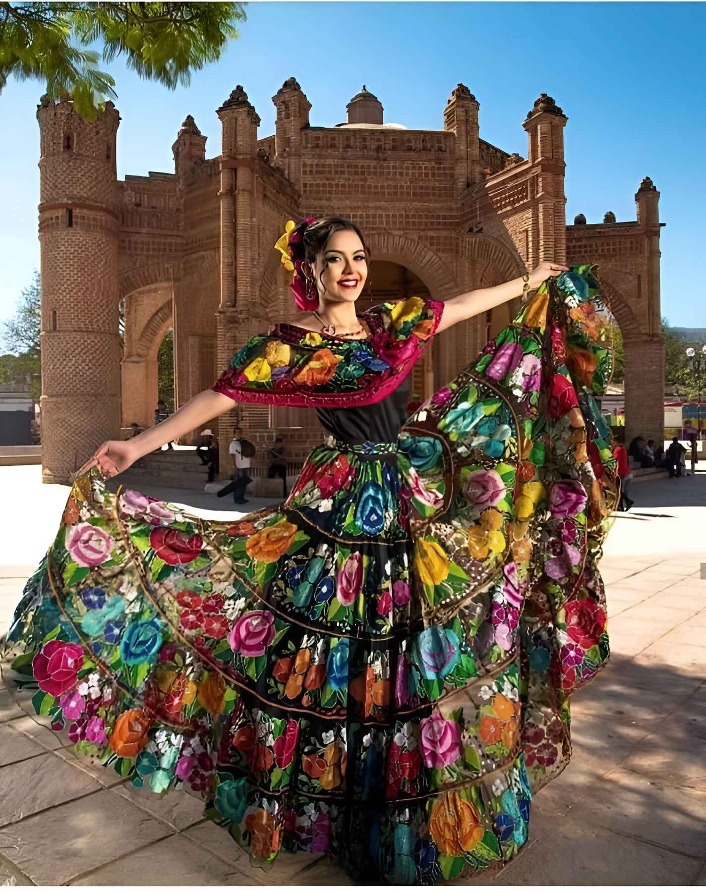 Woman dressed in traditional Chiapaneca dress