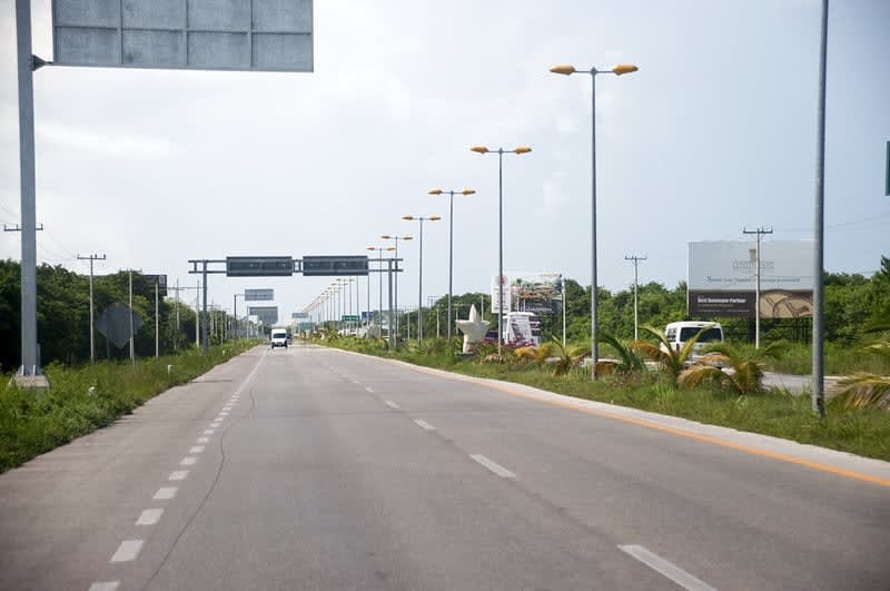 cancun playa del carmen highway
