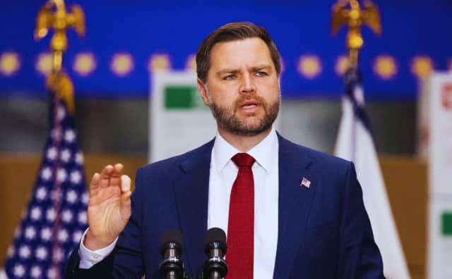 Vance Avrupa'yı Uyardı: Trump'ı Ciddiye Alın Yoksa Grönland Risk Altında Olabilir