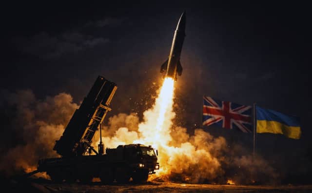 İngiltere, Ukrayna İçin Rusya'nın Derin Topraklarını Hedef Alan Balistik Füzeler Geliştirecek