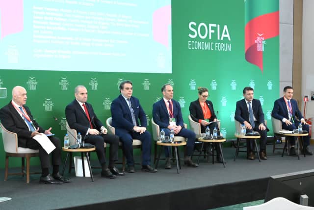 Bulgaristan, Bölgesel Ekonomik Canlanma İçin Ulaşım Koridorlarına Hızlandırma Vurgusu Yaptı