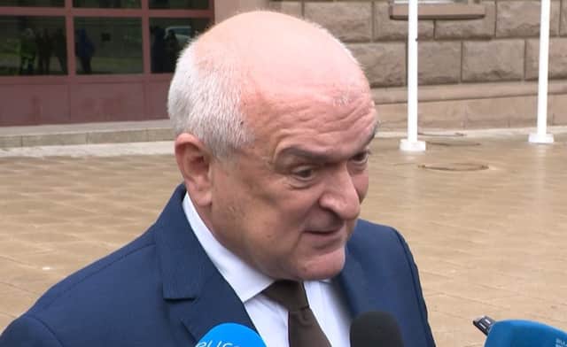 Bulgaristan'da Glavchev'den Üçüncü Onay: Geçici Başbakanlık Görevine Hazır