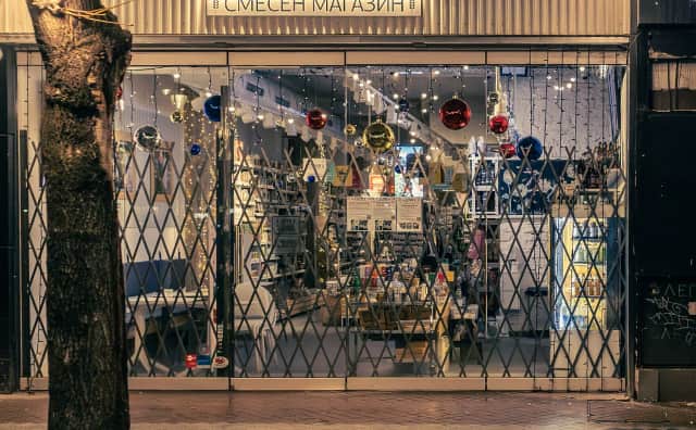 AB Perakende Sektörü Aralık'ta Daralırken, Bulgaristan Yükselişini Sürdürdü: Eurostat Verileriyle Zirvedeki Performans