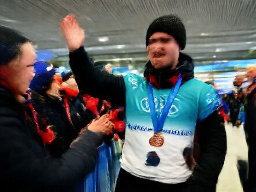 Olimpiyat Tarihine Geçen Bronz Madalya Sahibi Tervel Zamfirov, Ülkesine Coşkuyla Döndü: 'Genetiklerin Payı Var'