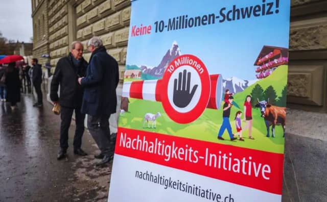 İsviçre'de Nüfusu 10 Milyonla Sınırlama Hedefi Tartışmalı Bir Referandumla Oylanacak
