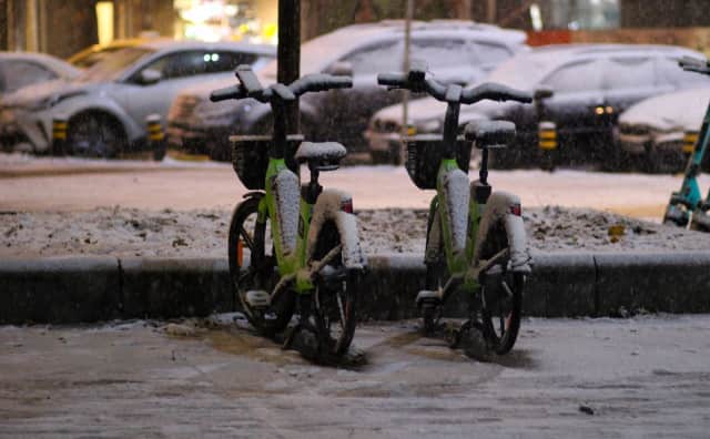 Bulgaristan'da Tehlikeli Hava Alarmı: Salı Günü Ülkenin Yarısı Yoğun Kar ve Yağmurla Vurulacak