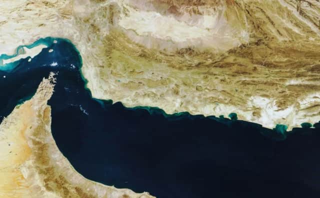 Petrol Fırladı, Borsalar Çakıldı: Trump, Hürmüz Gerilimini Dindiremedi