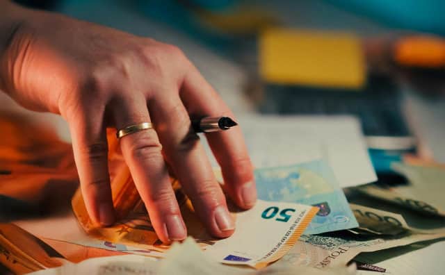 Bulgaristan'da Hızlı Kredi Kullanımı Yaygınlaşıyor: Her Dört Kişiden Biri Başvurdu