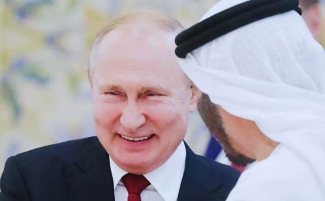 İran Savaşı Gölgesinde Enerji Krizi: Trump'tan Rus Petrolüne Geçici Yaptırım Muafiyeti