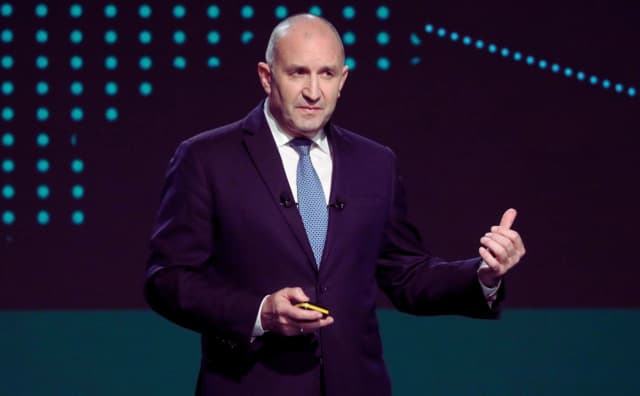 Bulgaristan-Ukrayna Güvenlik Anlaşmasına Radev'den Sert Tepki: 'Savaşa Değil, Seçime ve Ekonomiye Odaklanın'