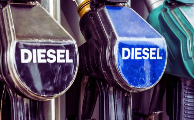 İran Krizi Sonrası Bulgaristan'da Akaryakıt Şoku: Motorin Fiyatları Uçuşa Geçti