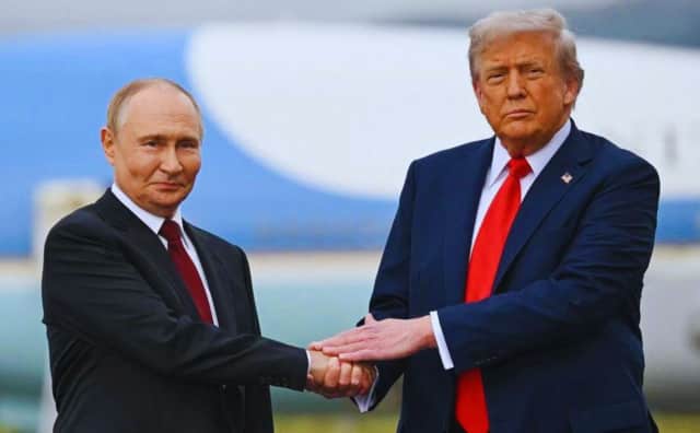 Putin'den Trump'a Zafer Günü Sürprizi: Ukrayna'da Ateşkes Sinyali