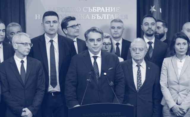 Bulgaristan'da Liberal İttifakta Resmî Ayrılık: PP ve DB Ayrı Meclis Grupları Oluşturdu