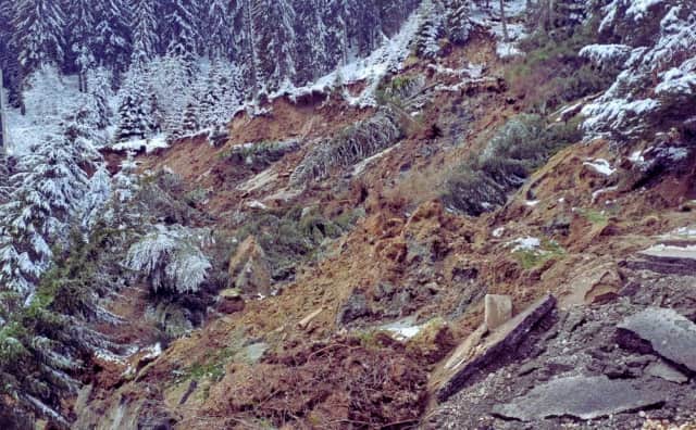 Rodop Dağları'nda Büyük Heyelan: Baraj Sızıntısı mı, Aşırı Yağış mı?