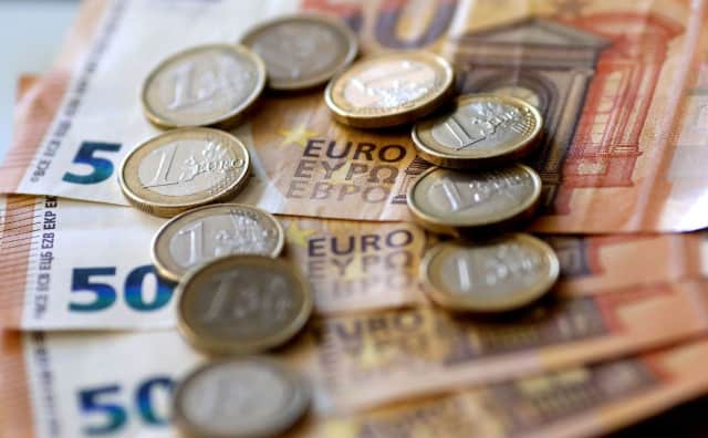Avrupa'da 100 Bin Euro Maaşın En Fazla Elde Kaldığı Ülke: Bulgaristan Zirvede