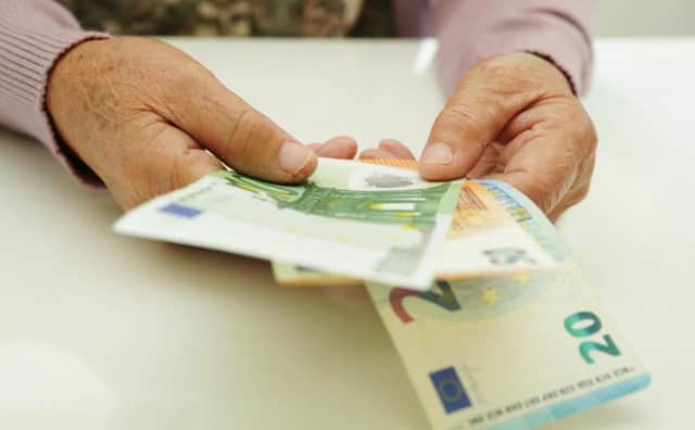 Bulgaristan'da Emeklilik Krizi: COVID Desteği Tartışması Siyasi Gerilimi Tırmandırdı
