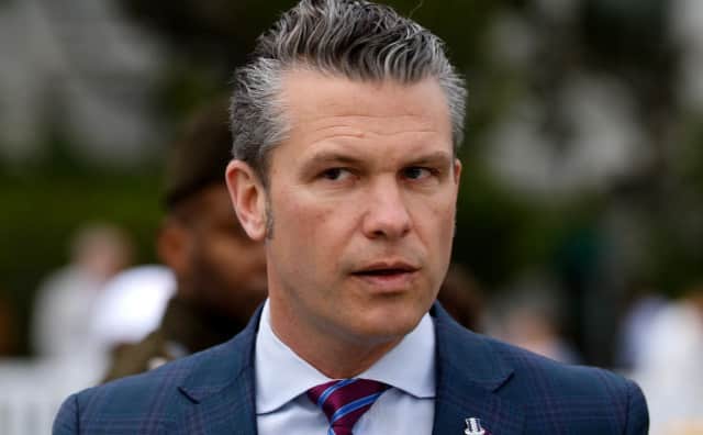 Beyaz Saray'dan Hegseth'in Avrupa'daki ABD Askerlerini Azaltma Planına Fren