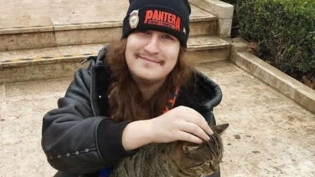 Sandanski'de Kaybolan Otizmli Genç İçin Seferberlik: 20 Yaşındaki Vladislav Her Yerde Aranıyor