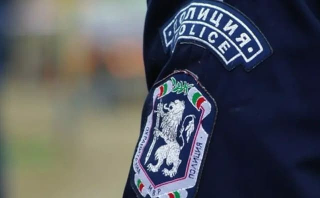 Bulgaristan İçişleri Bakanlığı'nda 'Emekli' Krizi: 5 Binden Fazla Emekli Personel Sistemde Çalışmaya Devam Ediyor
