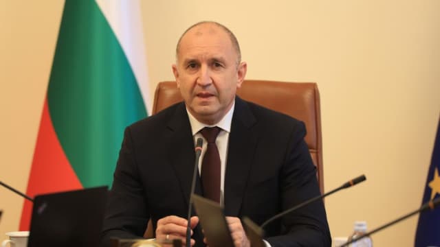 Radev: Avrupa Komisyonu, Bulgaristan'ın Yolsuzlukla Mücadele Çabalarını Onayladı