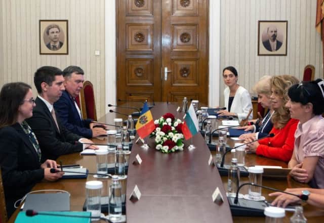 Bulgaristan'dan Moldova'ya Tam Destek: Hem AB Yolculuğuna Hem de Soydaşlara Güvence