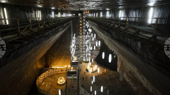 Romanya'nın Tarihi Turda Tuz Madeni 23 Milyon Euro'luk Dev Yatırımla Yenileniyor