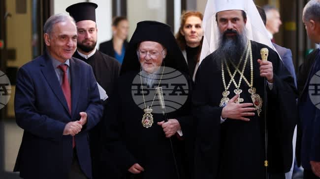 Ekümenik Patrik Bartholomeos ve Bulgar Patriği Daniil, 'Sofya'da Aynoroz' Sergisinin Açılışını Gerçekleştirdi