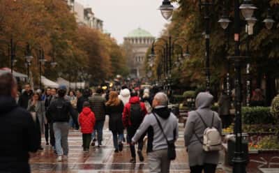 Bulgaristan'da Hafta Sonu Hava Durumu: Kuzeydoğu Rüzgarları ve Yerel Yağışlar Etkili Olacak