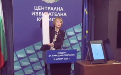 Bulgaristan'da Erken Seçimler İçin Geri Sayım Başladı: MSK Oy Pusulalarını Tanıttı, Yurt Dışı İlgisi Zirvede