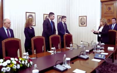 Demokratik Bulgaristan'dan Cumhurbaşkanı ile Görüşmede Bütçe ve 'Borissov-Peevski Modeli' Çıkışı