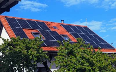 Bulgaristan'da Tarihi An: Güneş Enerjisi Ülkenin Tüm Elektrik İhtiyacını Karşıladı