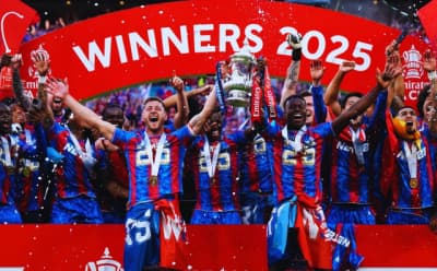 Crystal Palace Rayo Vallecano'yu Devirdi: Konferans Ligi Şampiyonu!