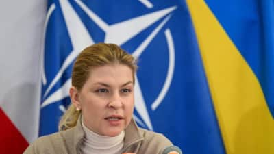 Ukrayna'nın Eski ABD Büyükelçisi Hakkında Yolsuzluk Suçlaması