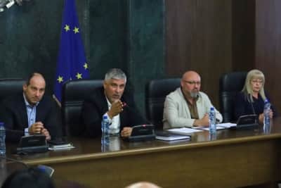 Petrohan'daki Kanlı Facianın Perde Arkası: Küçük Kız Çocuğuna İstismar İddiası