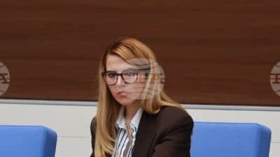 Dışişleri Bakanı Petrova Hollanda'ya Resmi Bir Ziyaret Gerçekleştirecek