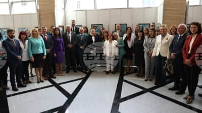 Parlamentoda Anlamlı Sergi: Zihinsel Engelli Bireylerin Eşitliği İçin Sanat Köprüsü