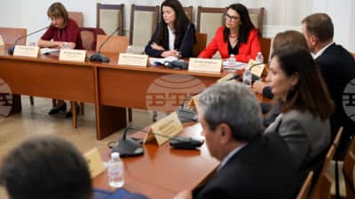 Bulgaristan'ın IBEC'ten Ayrılma Sürecine Meclis Komisyonundan Onay
