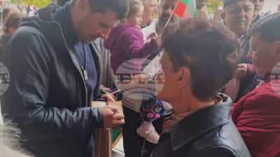 Velichie Partisi'nden Mihaylov: Siyasiler Hava Savunma Sistemlerine Odaklanırken Sığınakları İhmal Ediyor