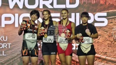 Bulgar sporcu Gabriela Spasova, Bakü'deki Dünya Sumo Şampiyonası'nda bronz madalya kazandı