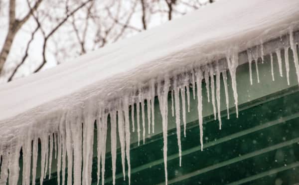 Pazartesi günü sıcaklık eksi 12'ye düşerken Bulgaristan derin dondurucuya hazırlanıyor