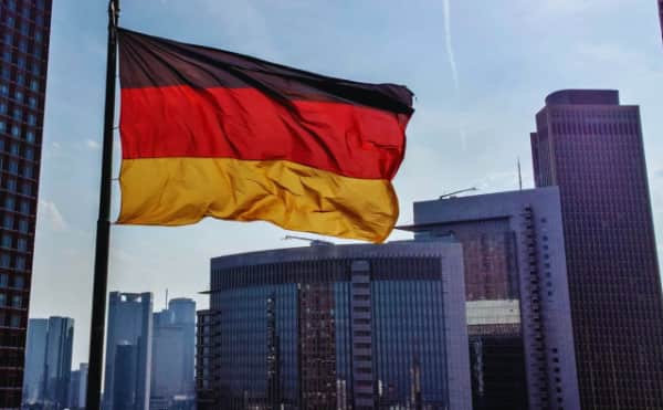 Almanya ve Euro Bölgesi Görünümü Keskin Bir Şekilde İyileşirken Yatırımcılar Daha İyimserleşiyor