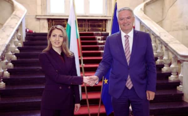 Bulgaristan'ın OECD Yolculuğu: 2027 Hedefi ve Kilit Zorluklar