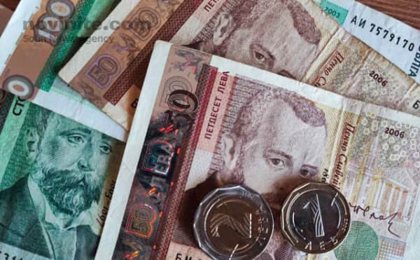 Bulgaristan'da Leva Tedavülden Çekilme Süreci Plana Uygun Devam Ediyor: Yaklaşan Dönemde Hız Kesmesi Bekleniyor